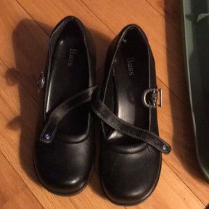 Girls Bass NWOT black dress shoes